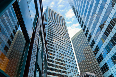 智能手环藏玄机：少年唐伯虎的跨次元成长日记